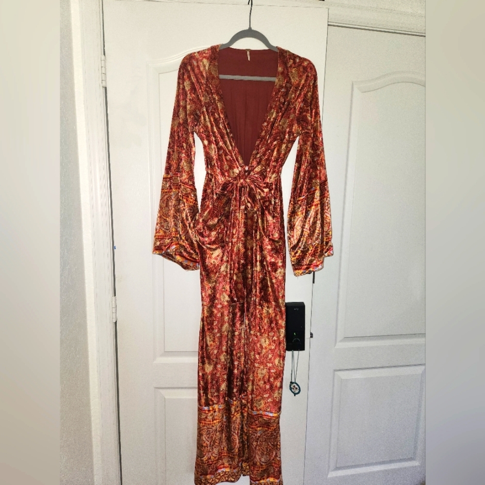 NWOT Free People Harper Printed One Piece in Sangria - Picture 3 of 8